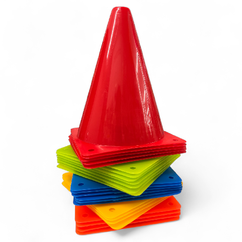 M F3302 CONO DE PLASTICO 18cm